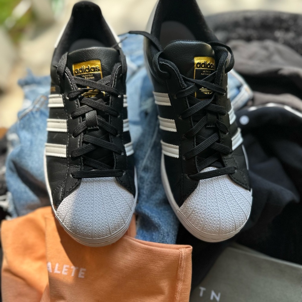 Adidas Vegan Superstar LIMITED EDITION